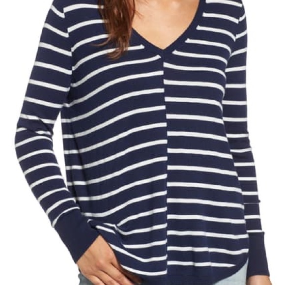 Caslon Sweaters - Caslon Navy and White Striped V-Neck Sweater